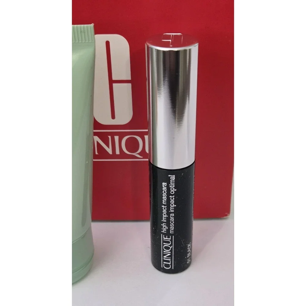 NIB Clinique 4 Pc. Clinique Discovery Kit Mascara‎ Lipstick Moisturizer Scrub